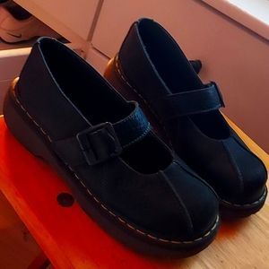Mary Jane docmartens